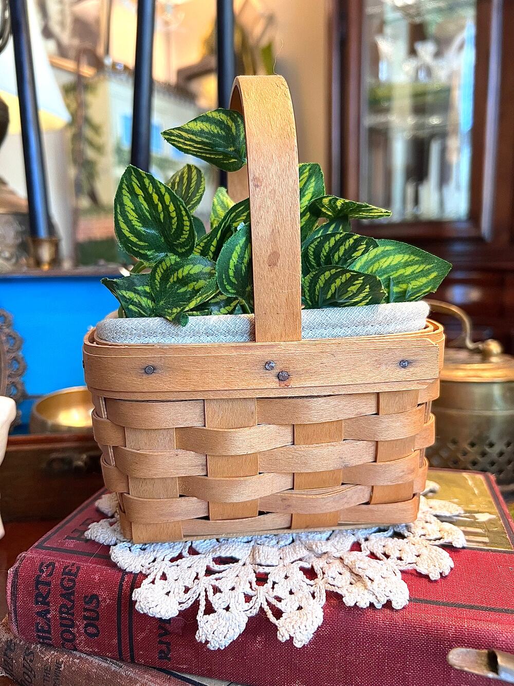 2001 Vintage Longaberger Handled Basket with Fabric Liner and Plastic Protector